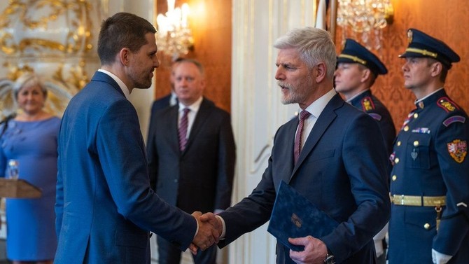 Novm ministrem ivotnho prosted se stal Petr Hladk
